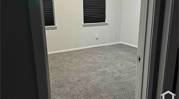 3 bed, 1600 sqft, $1,700 — Photo 3