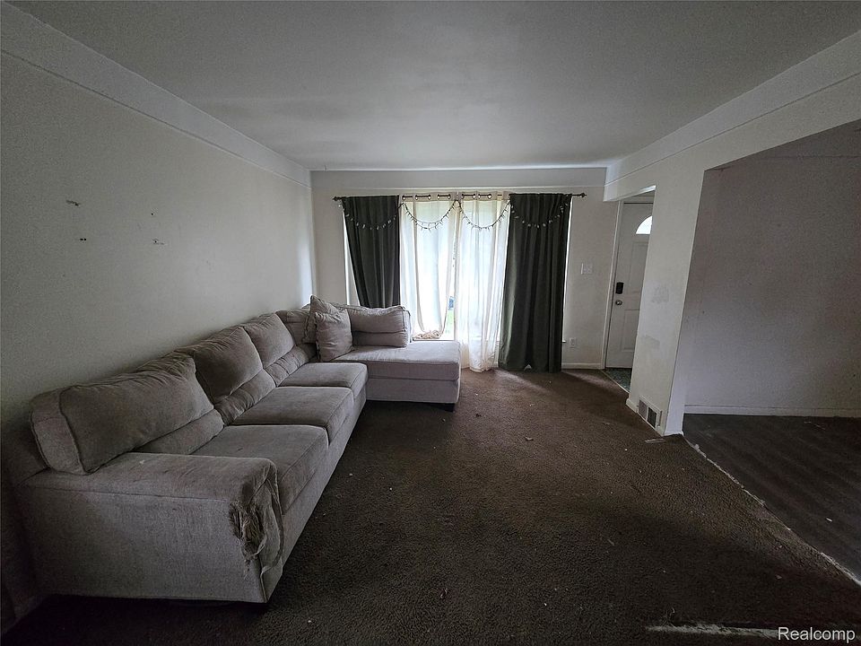 1402 Magnolia Dr, photo 4