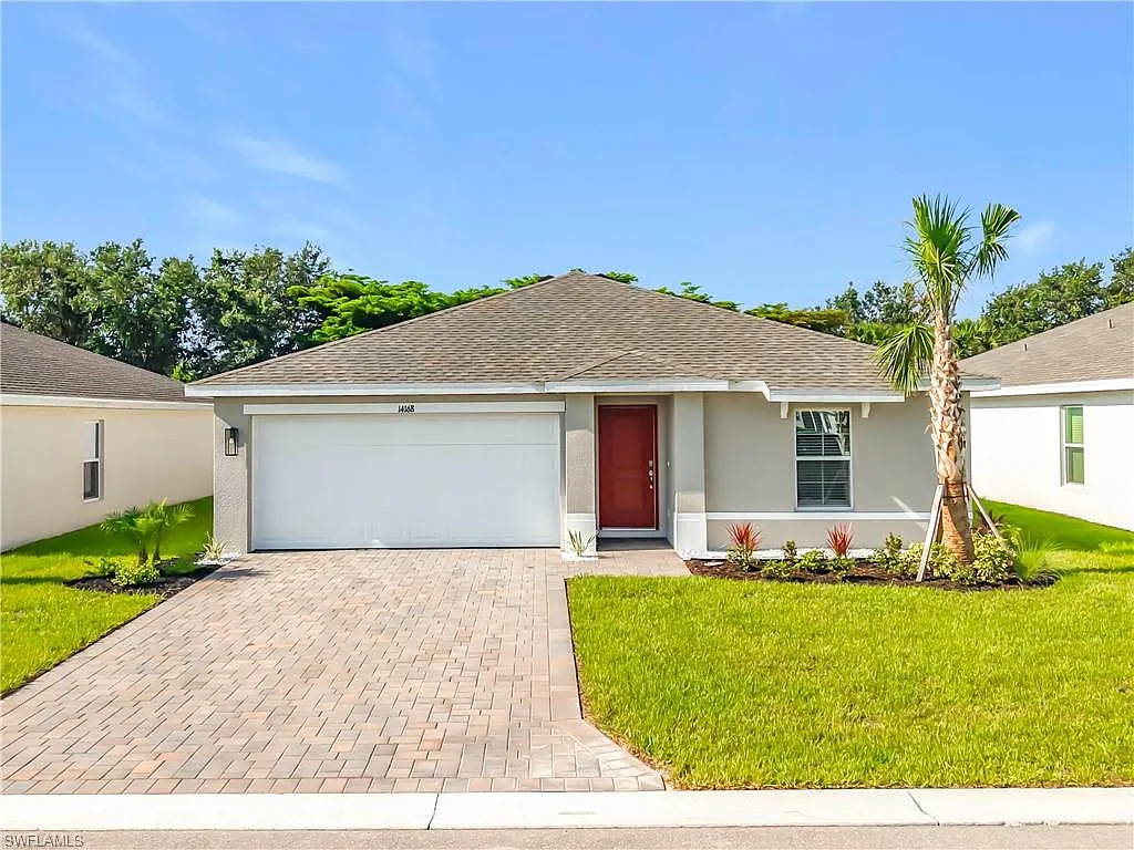 4 bed, 2.0 bath, 1499 sqft, $2,350 — Photo 1