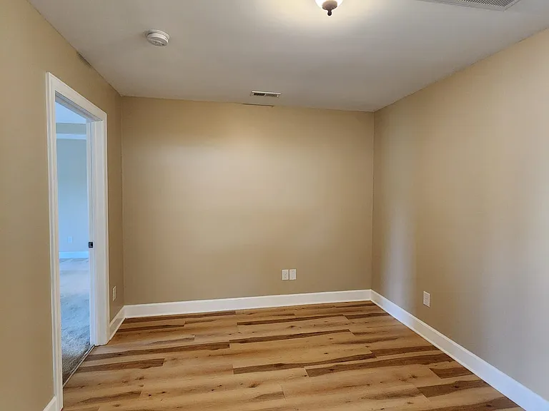 5425 Broadleaf Rd — Photo 27