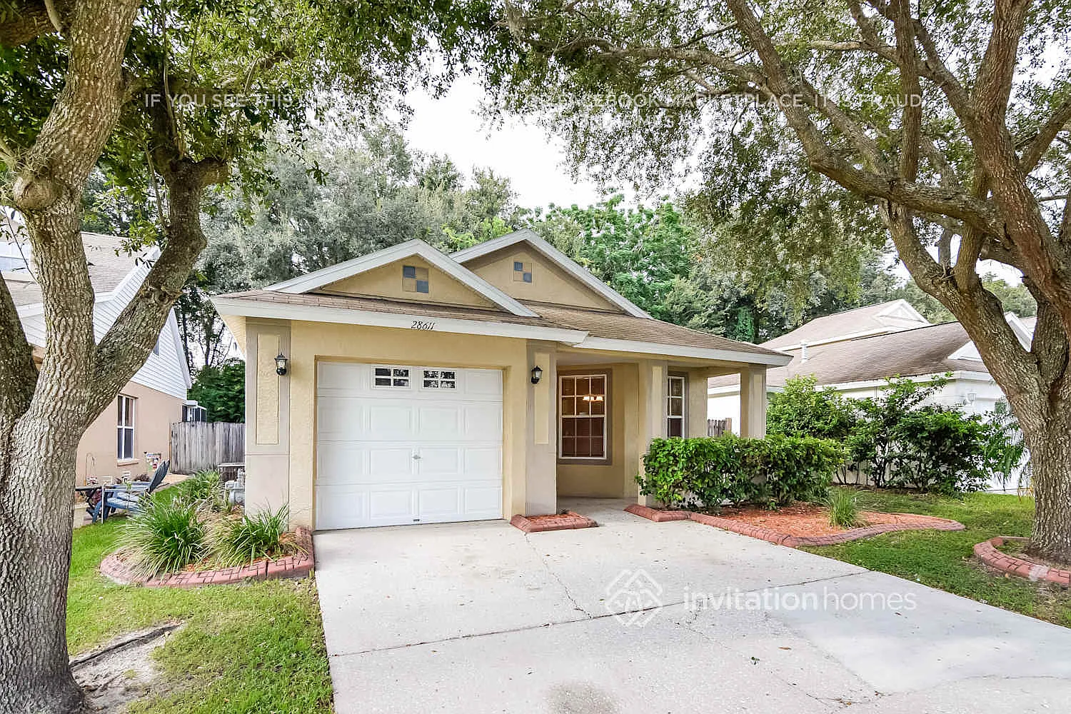 28611 Seashell Ct Zephyrhills, FL 33545 — Photo 2