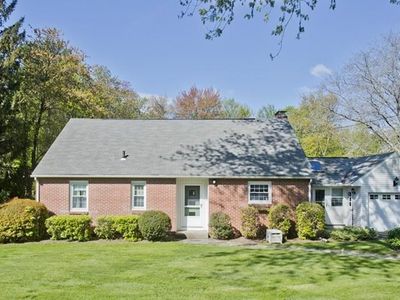41 Hillside Dr, East Longmeadow, MA, 01028