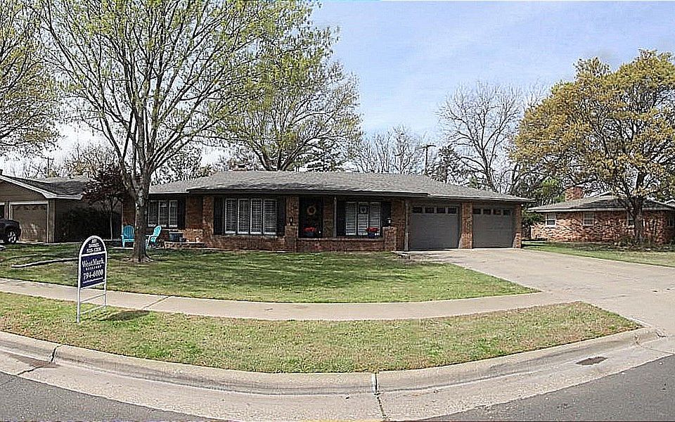 1st image of 6216 Louisville Dr