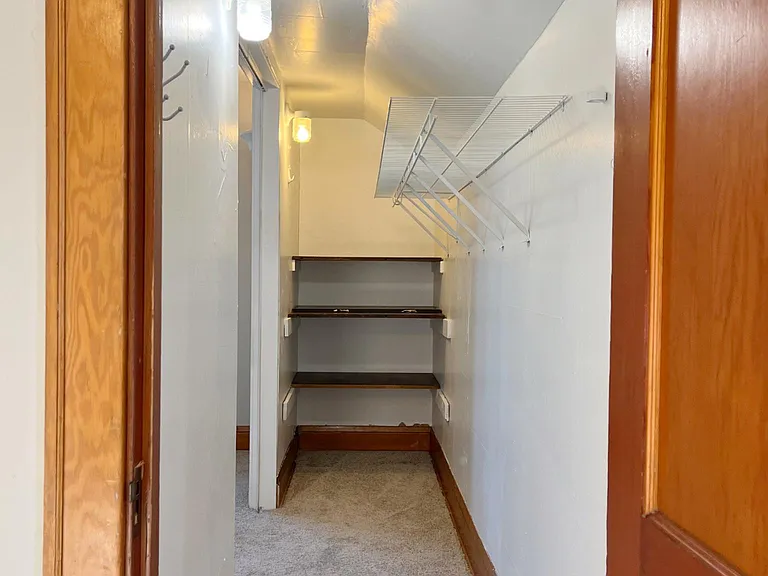 1818 6th St NE #2 — Photo 7
