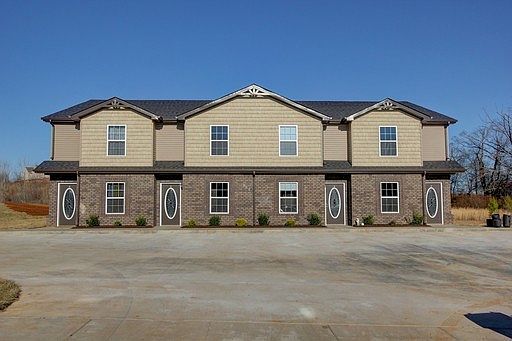 1st image of 965 Big Sky Dr APT D