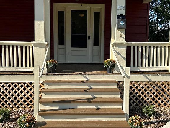 2nd image of 103 Wesley Ave