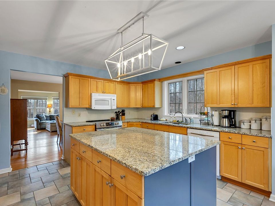 10th image of this home