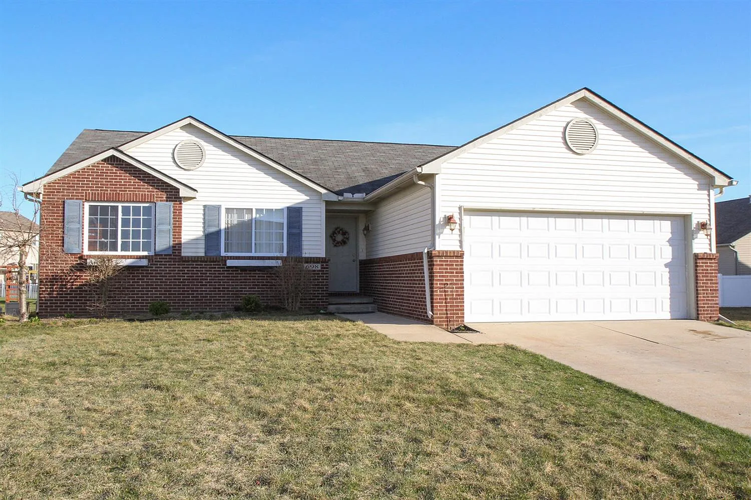 698 Elk Ridge Dr photo 1