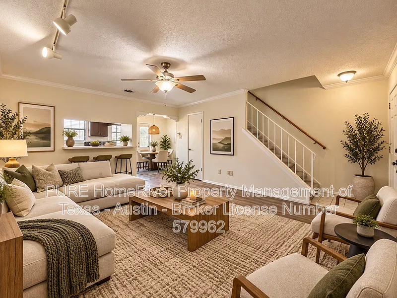 3 bed, 2.5 bath, 1982 sqft, $1,650 — Photo 4