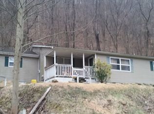 288 1/2 Campbells Creek Dr, Charleston, WV 25306
