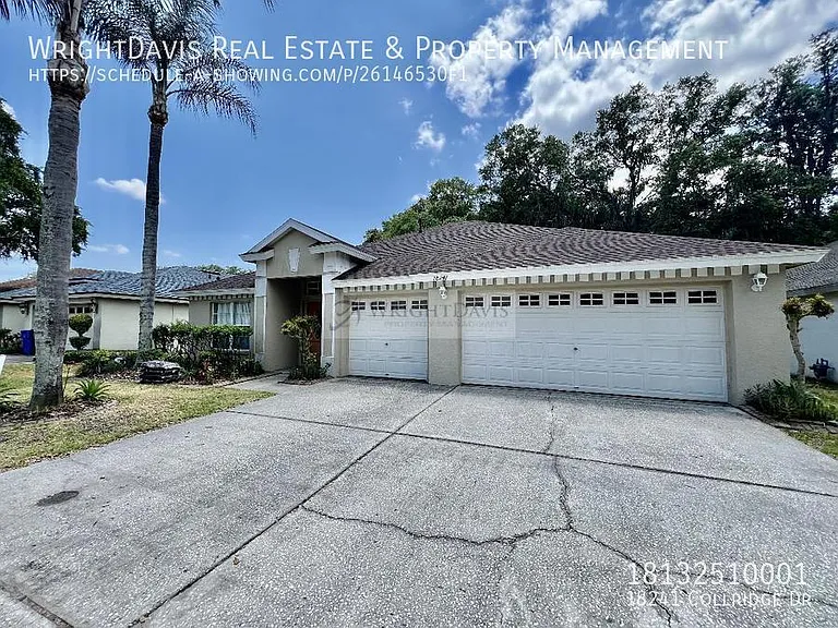 18241 Collridge Dr — Photo 2