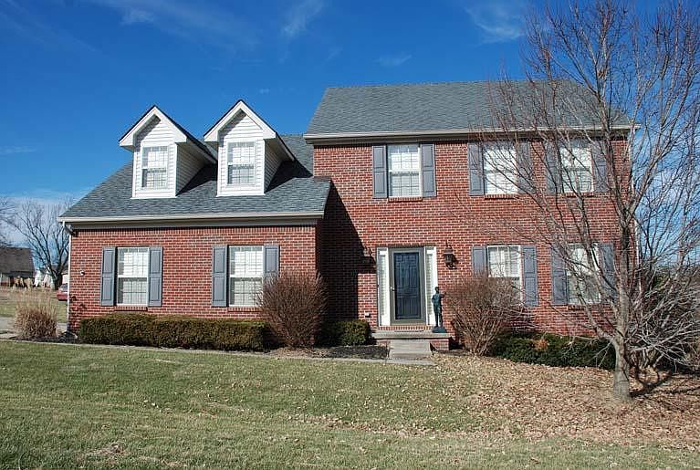 1st image of 116 Cross Creek Dr