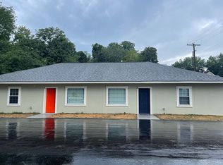 527 E Haymore St, Mount Airy, NC 27030