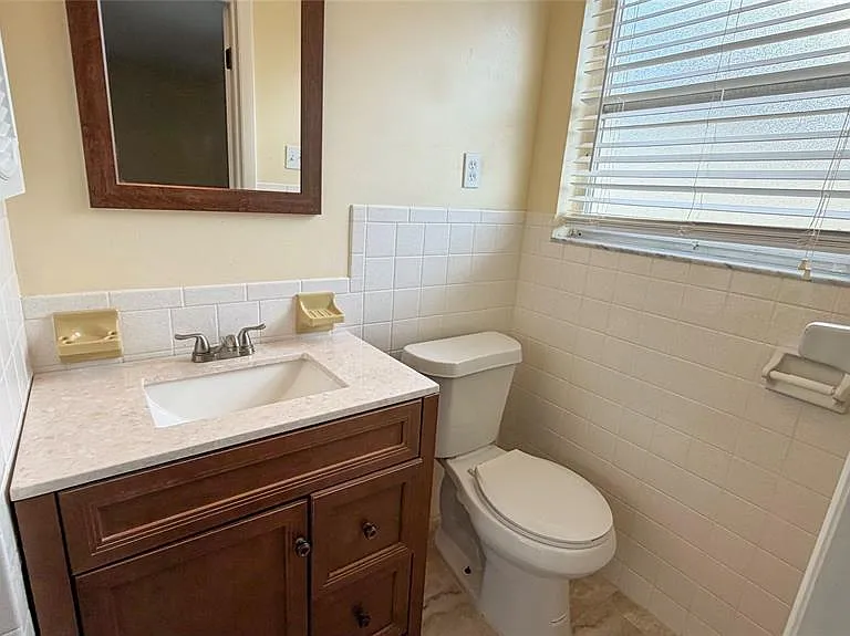 7621 Rosewood Dr — Photo 25