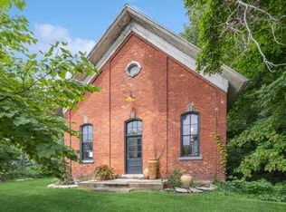 1055 Mt Tabor Rd, BERRIEN SPRINGS, MI 49103