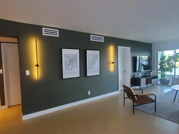 18901 NE 14th Ave, Miami, FL 33179