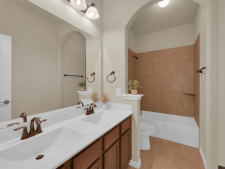 18735 Waketon Dr — Photo 30
