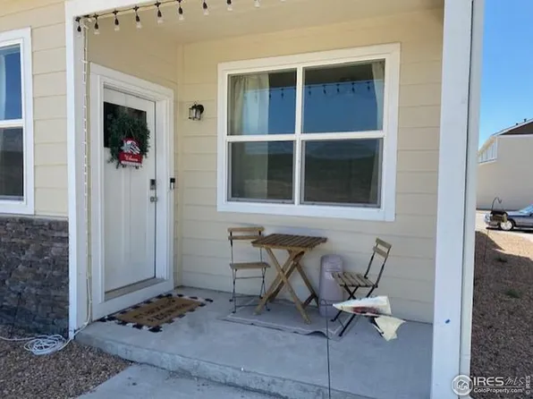 313 S 4th Ct, Deer Trail, CO 80105