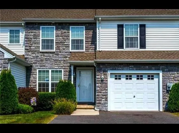 841 N Fork Dr, Easton, PA 18040