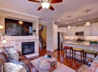 9055 E Phillips Dr, Centennial, CO 80112