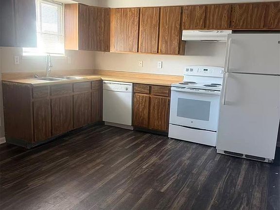 2nd image of 3232 W Nevada Pl