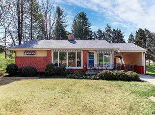 454 Green Spring Rd, York, PA 17403