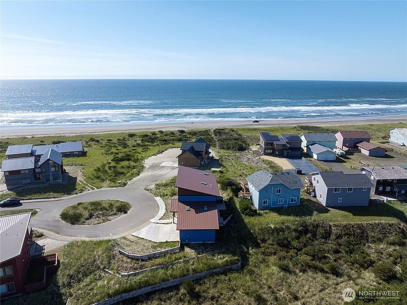 4th image of 1288 Cohasset Crest