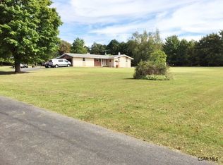 864 Ridge Rd, Hooversville, PA 15936
