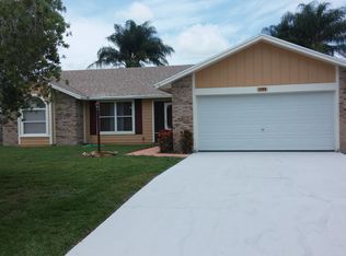 1182 SW Cynthia St E, Pt Saint Lucie, FL 34983