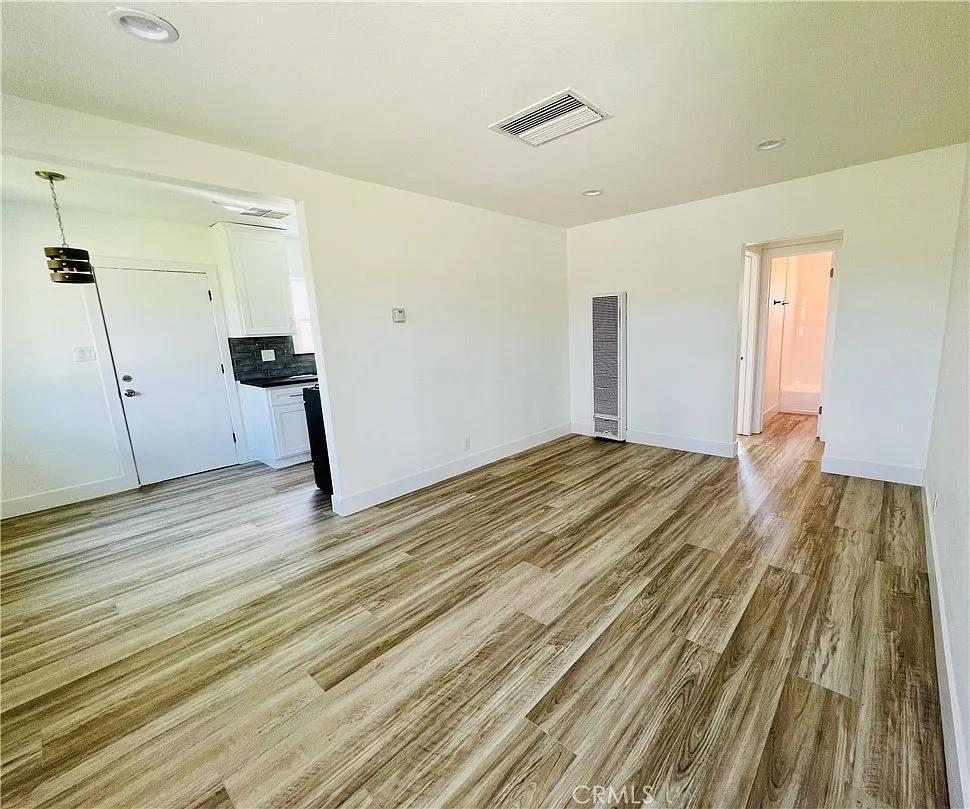 1 bed, 750 sqft, $1,950 — Photo 4