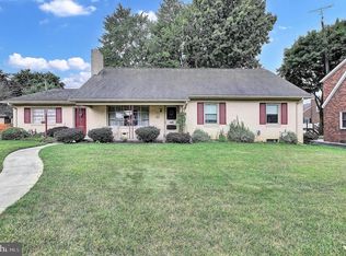 119 S Forney Ave, Hanover, PA 17331