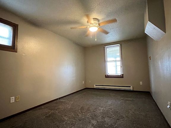 5th image of 1014 11th St S #11714800