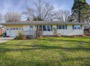 713 Acewood Blvd, Madison, WI 53714