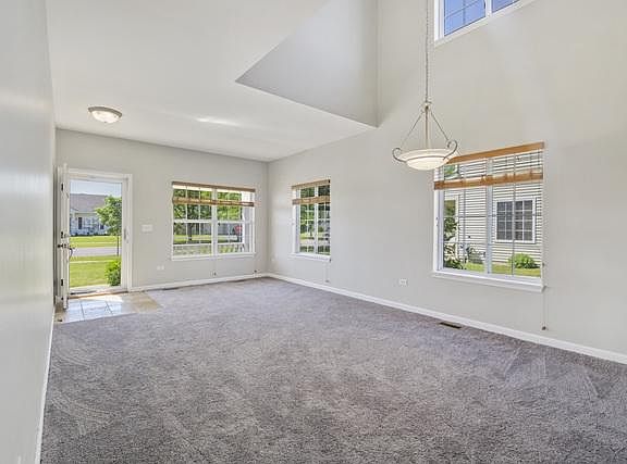 4th image of 1403 Plantain Dr