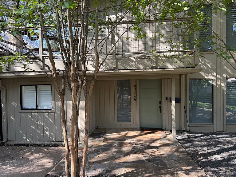3709 Meredith St — Photo 19