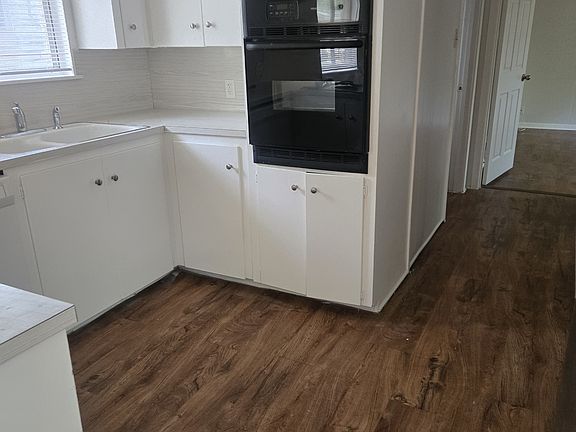 5th image of 2109 Alta Vista Ave #B