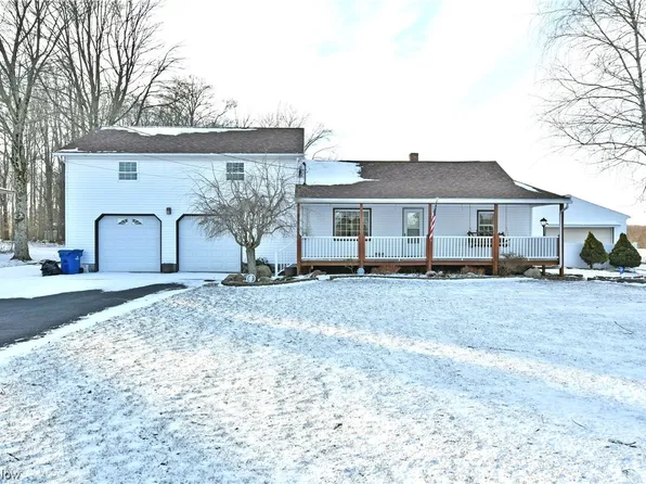 1295 Albright McKay Rd NE, Brookfield, OH 44403
