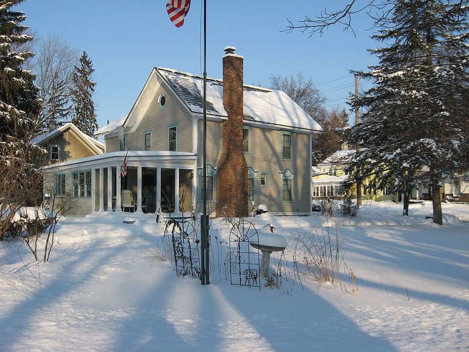 side yard