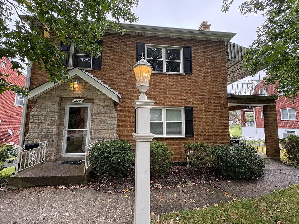 1619 Saint Anthony Dr #2