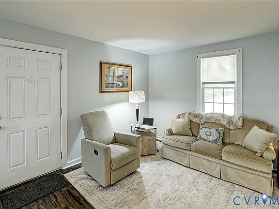 4th image of 12234 Harris Town Ln
