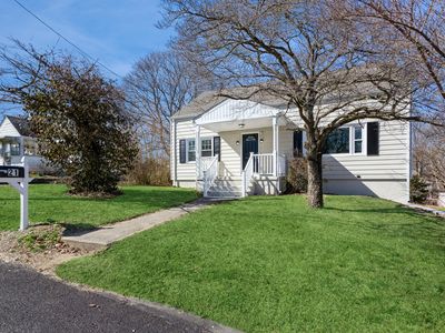 21-23 Beecher Avenue, Shelton, CT, 06484