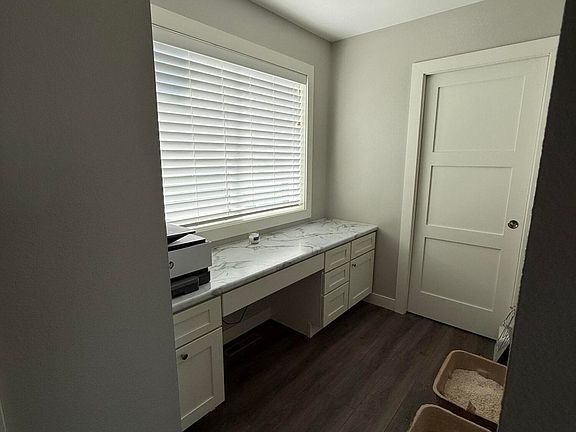 5th image of 1500 Meadowlark Court