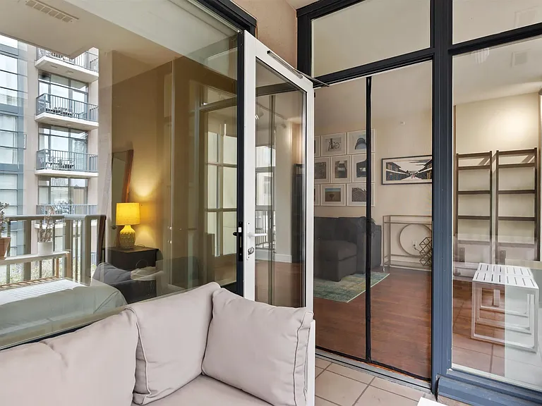 530 K St #409 — Photo 9