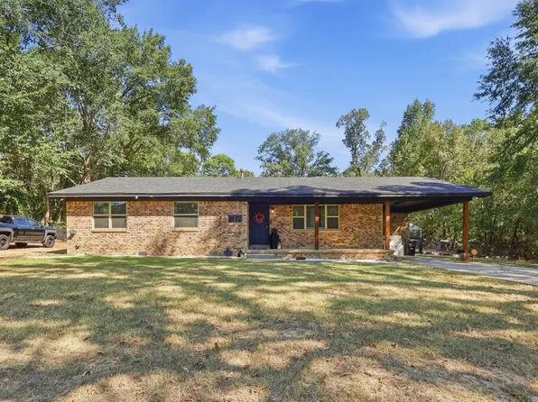 109 Waterworks Rd, Texarkana, TX 75501