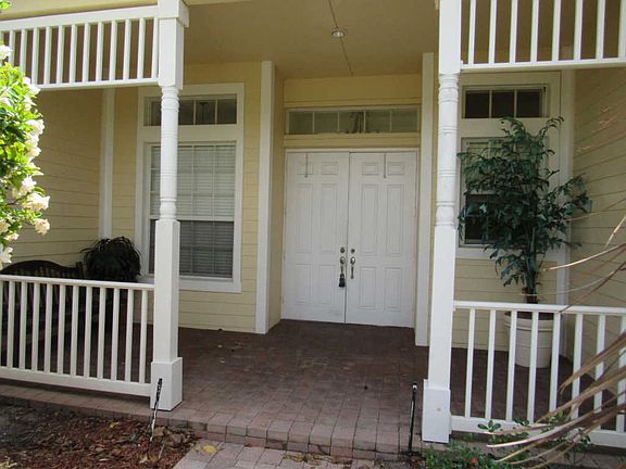 2nd image of 120 NW Magnolia Lakes Blvd