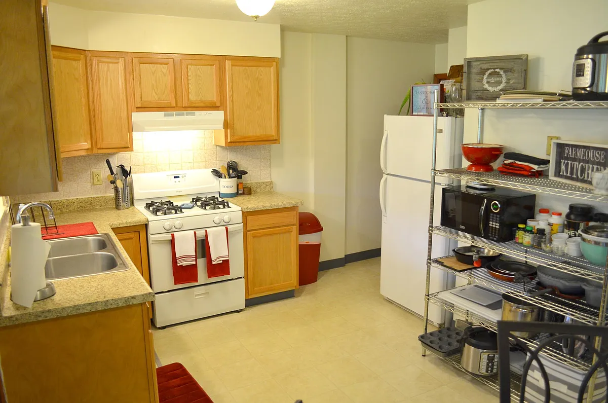 Building Photo - 6626 Ervin Rd #42