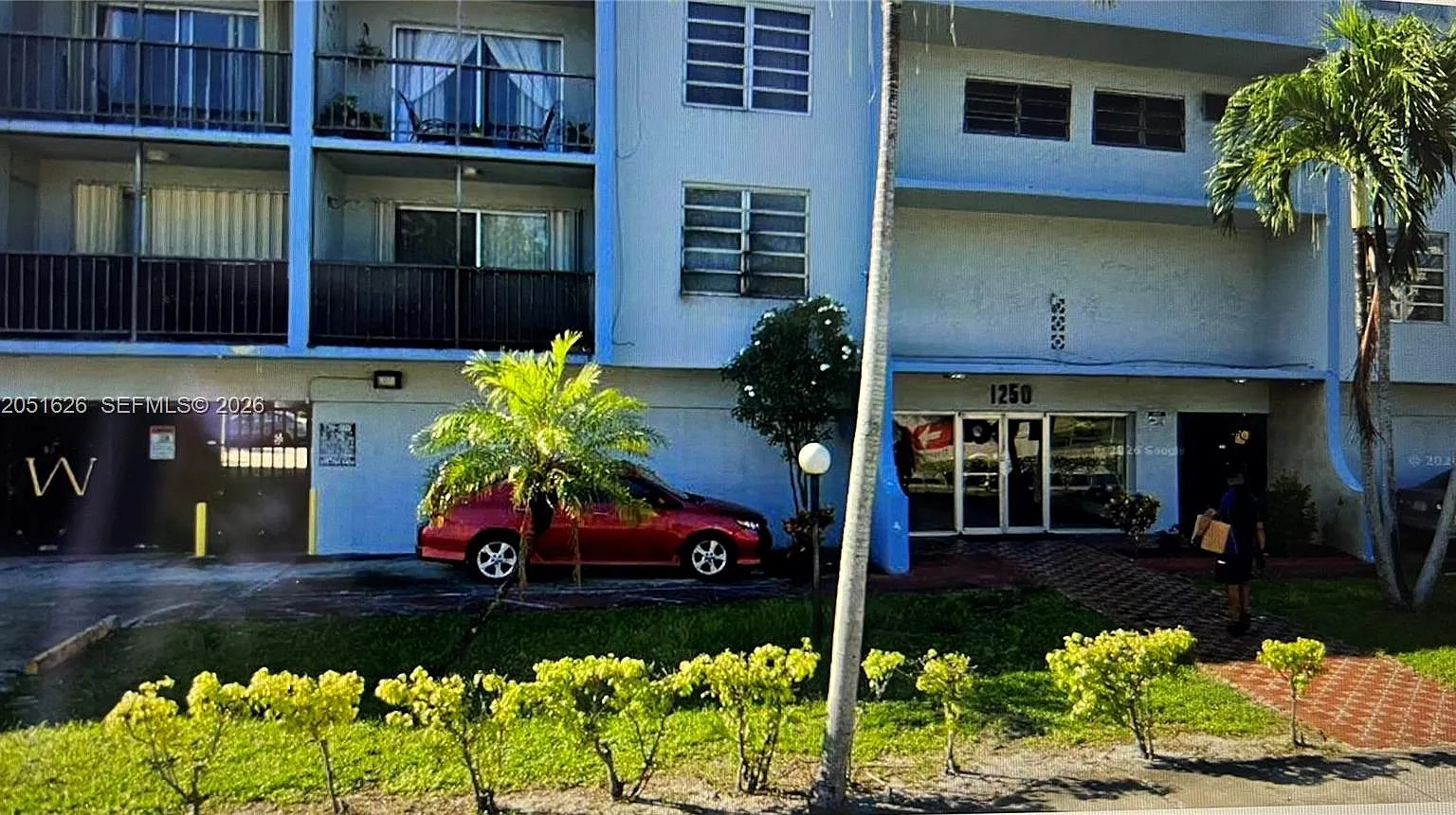 Windward Ii Condo — Photo 1
