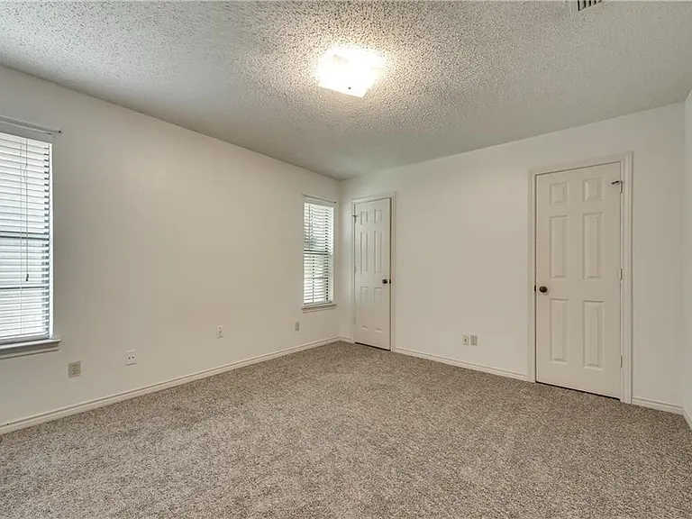 3043 Modella Ave — Photo 9