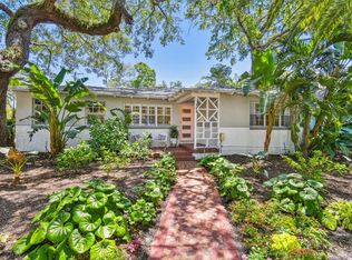 702 S Willow Ave, Tampa, FL 33606