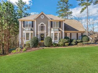 910 Charleston Ct, Roswell, GA 30075